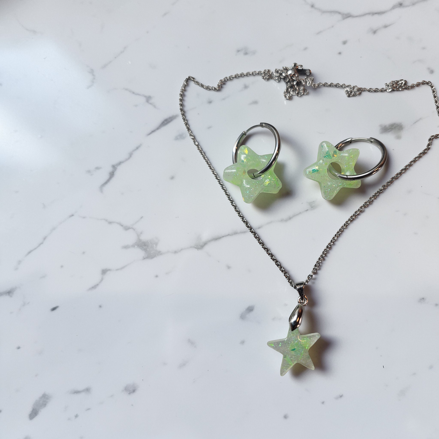 Parure en résine