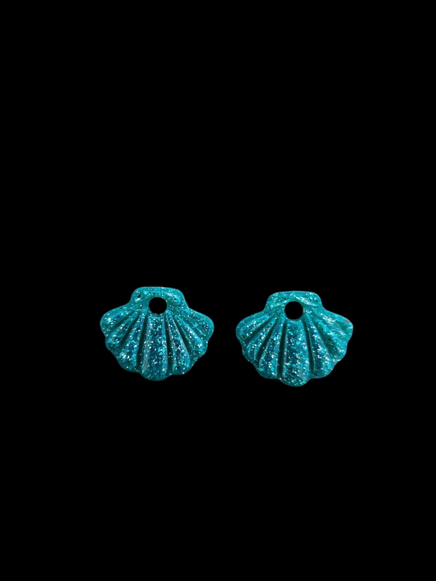 Pampilles coquillage bleu à paillettes